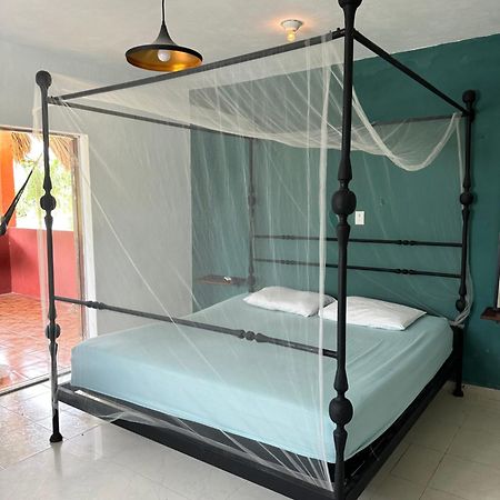 Black Jaguar Hostel Bacalar Exterior foto
