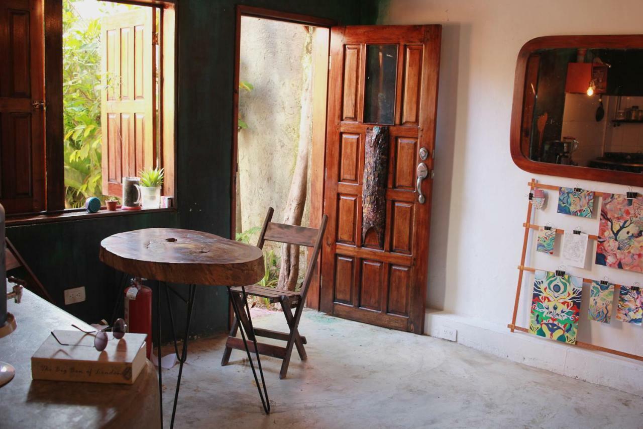 Black Jaguar Hostel Bacalar Exterior foto