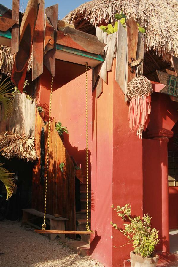 Black Jaguar Hostel Bacalar Exterior foto