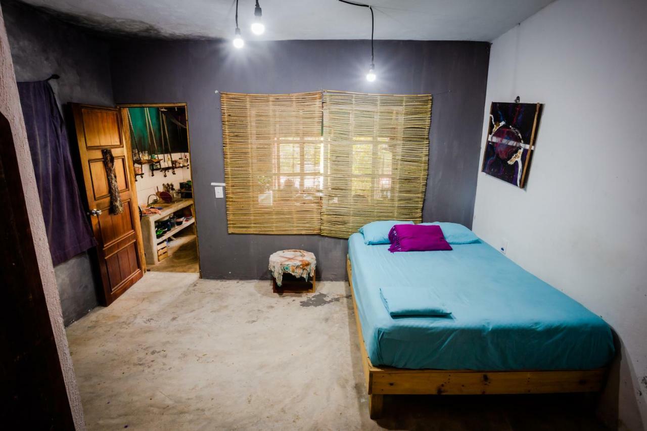 Black Jaguar Hostel Bacalar Exterior foto