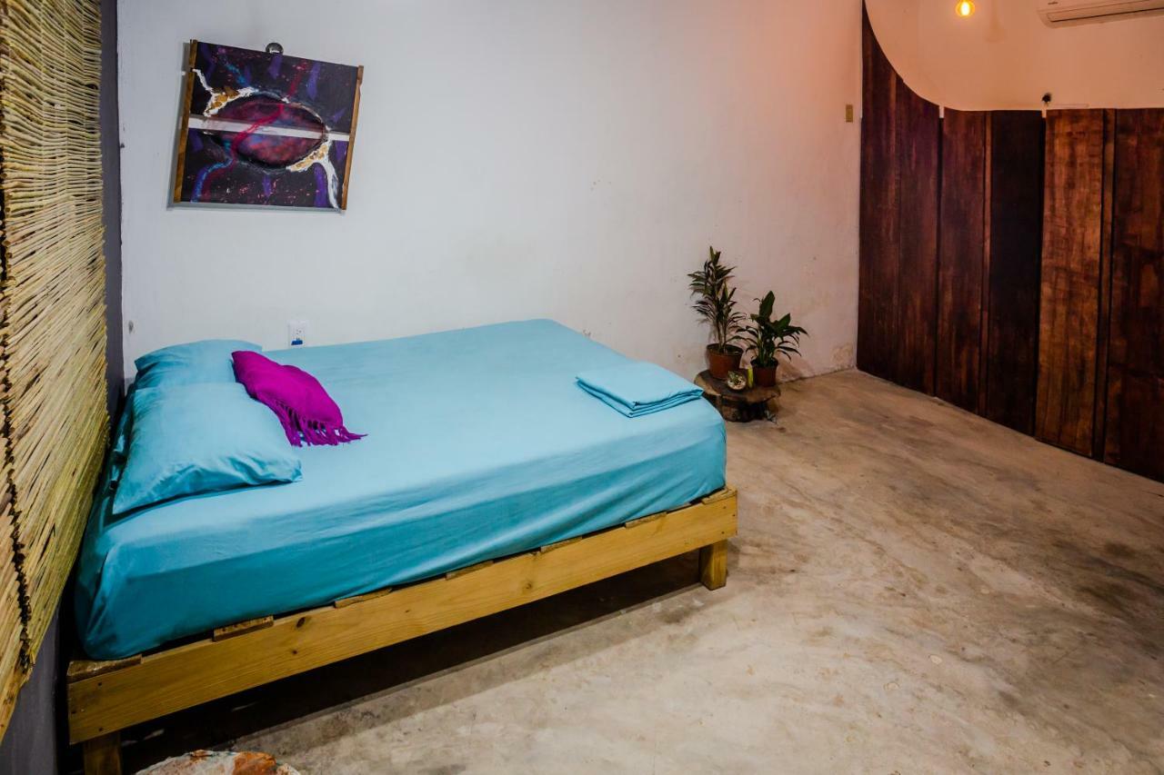 Black Jaguar Hostel Bacalar Exterior foto