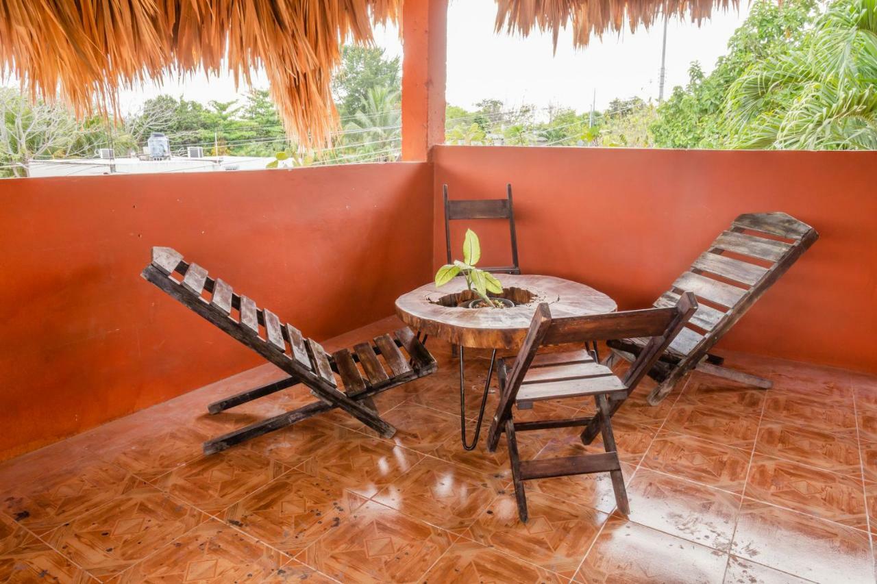 Black Jaguar Hostel Bacalar Exterior foto
